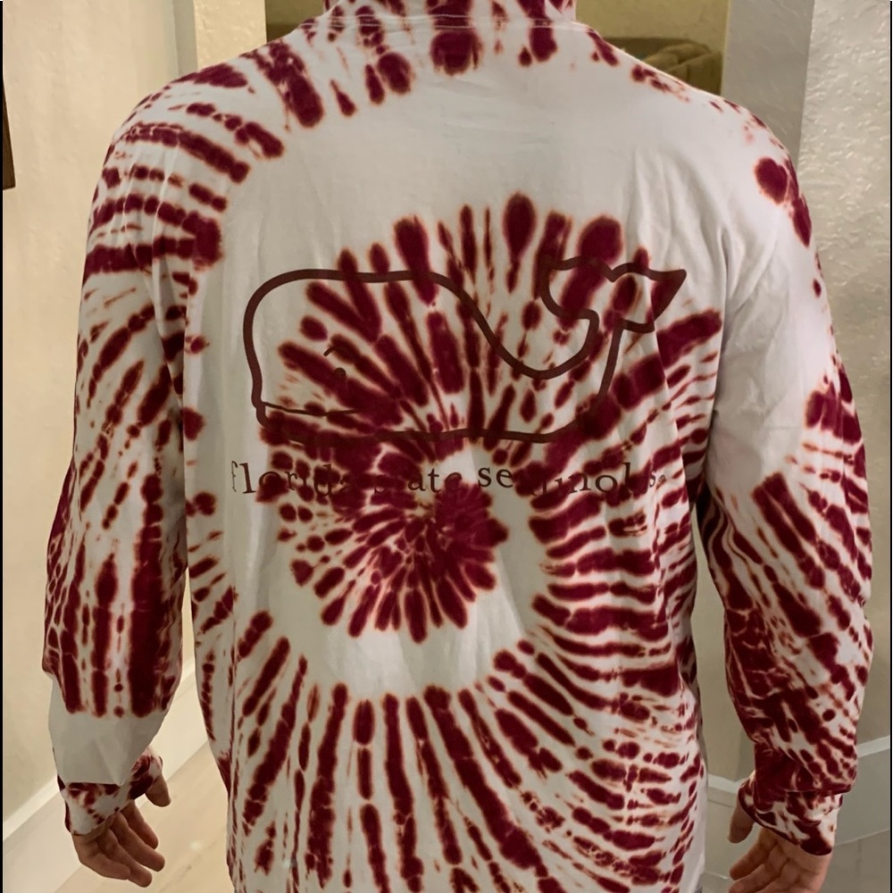 Vineyard Vines-Florida State: NEVER WORN-Custom Tie Dyed long sleeve  Hoodie!